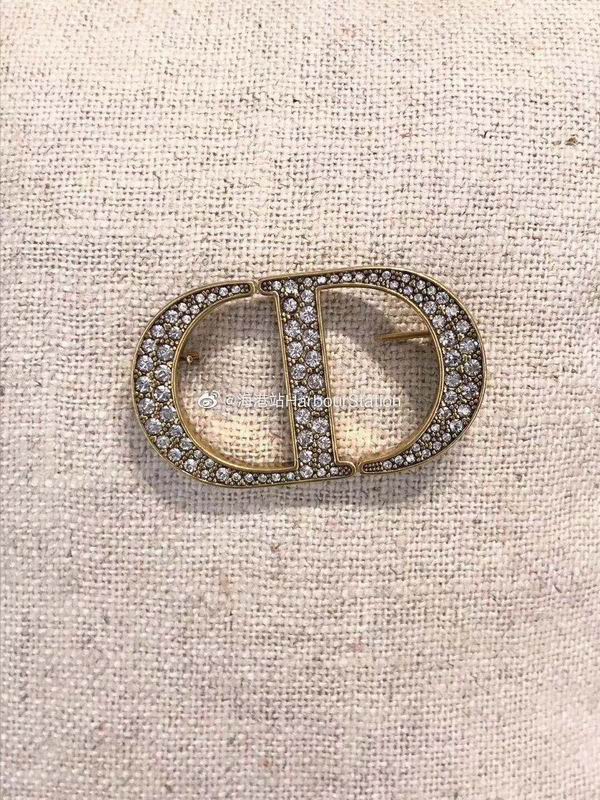 Dior Brooch 04lyr30